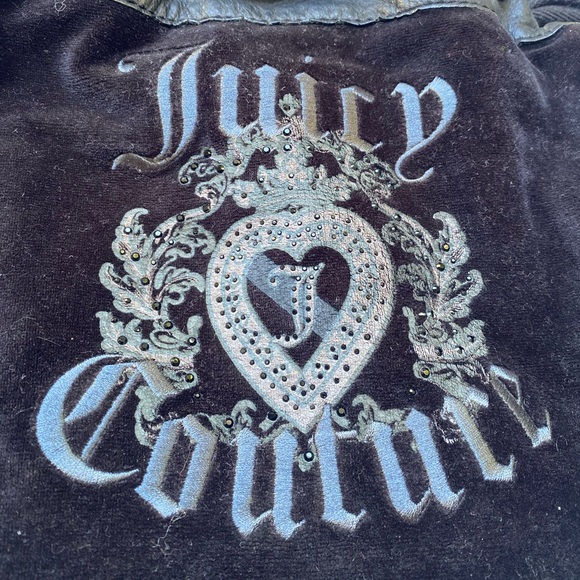 Juicy Couture Vintage Velour Tote - Picture 6 of 13